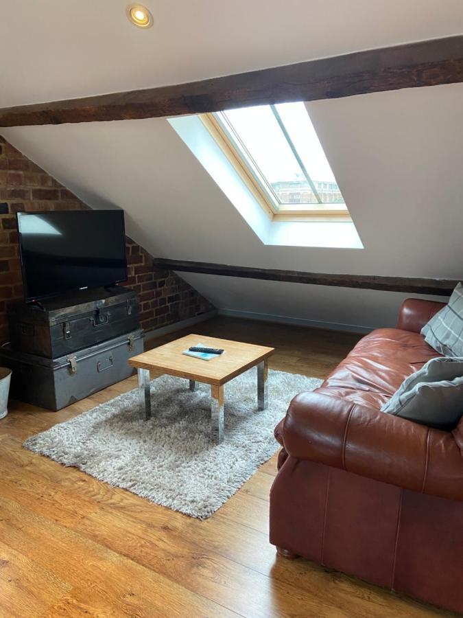 Victorian Penthouse Apartment Gloucester Exterior photo
